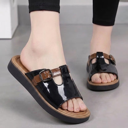 M011737 slipper