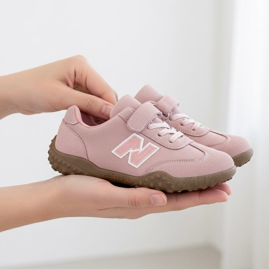 M011299  kids shoes