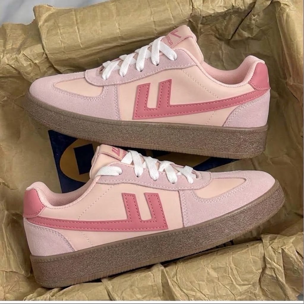 M012011 sneaker shoes