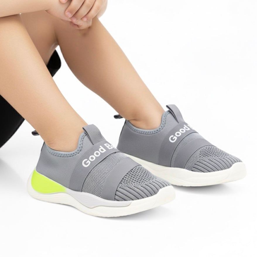 M01045 kids shoes