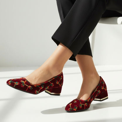 M011388 block heel