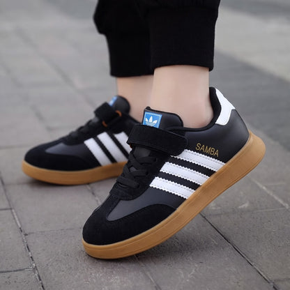 M012123 kids sneakers