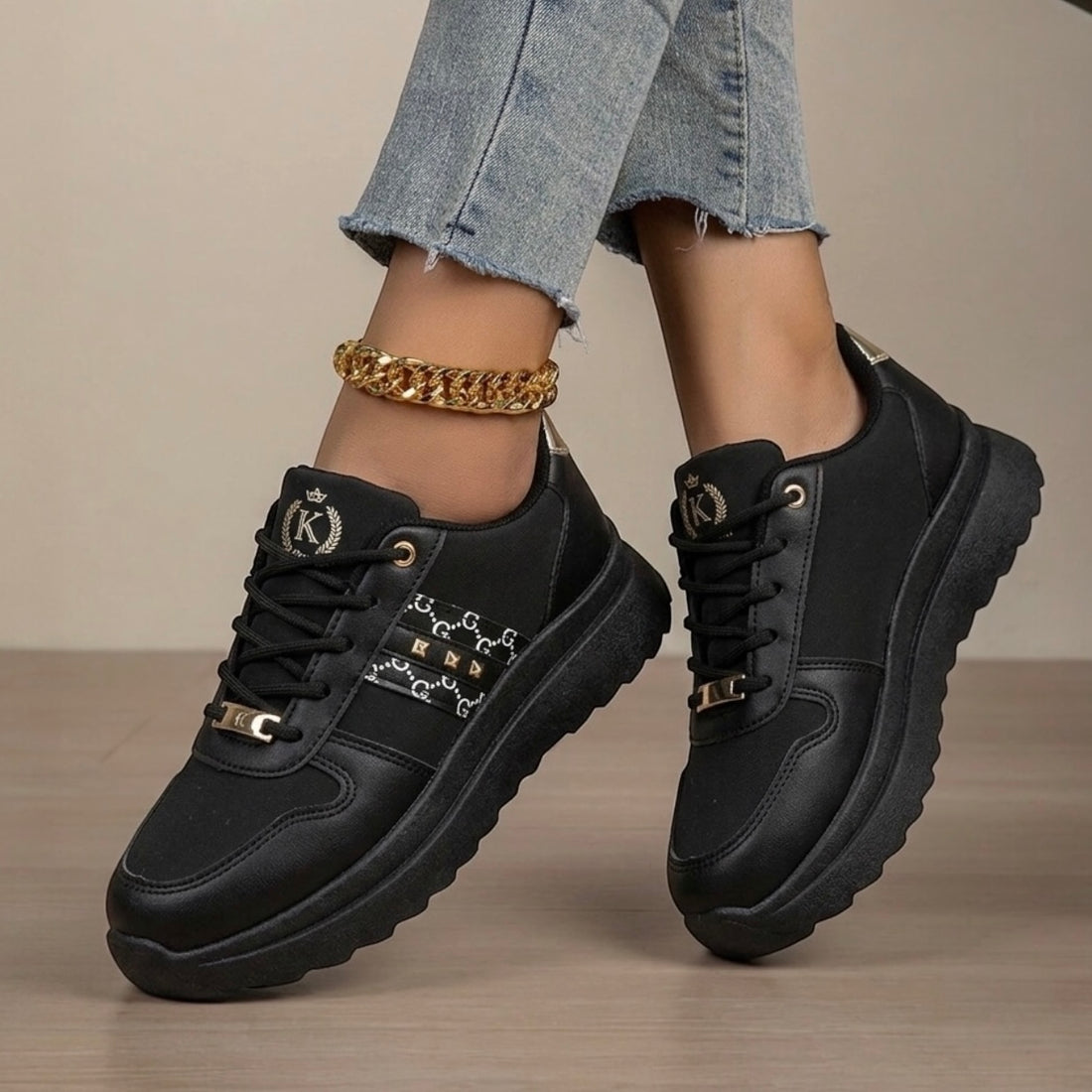 M01007 valinta shoes