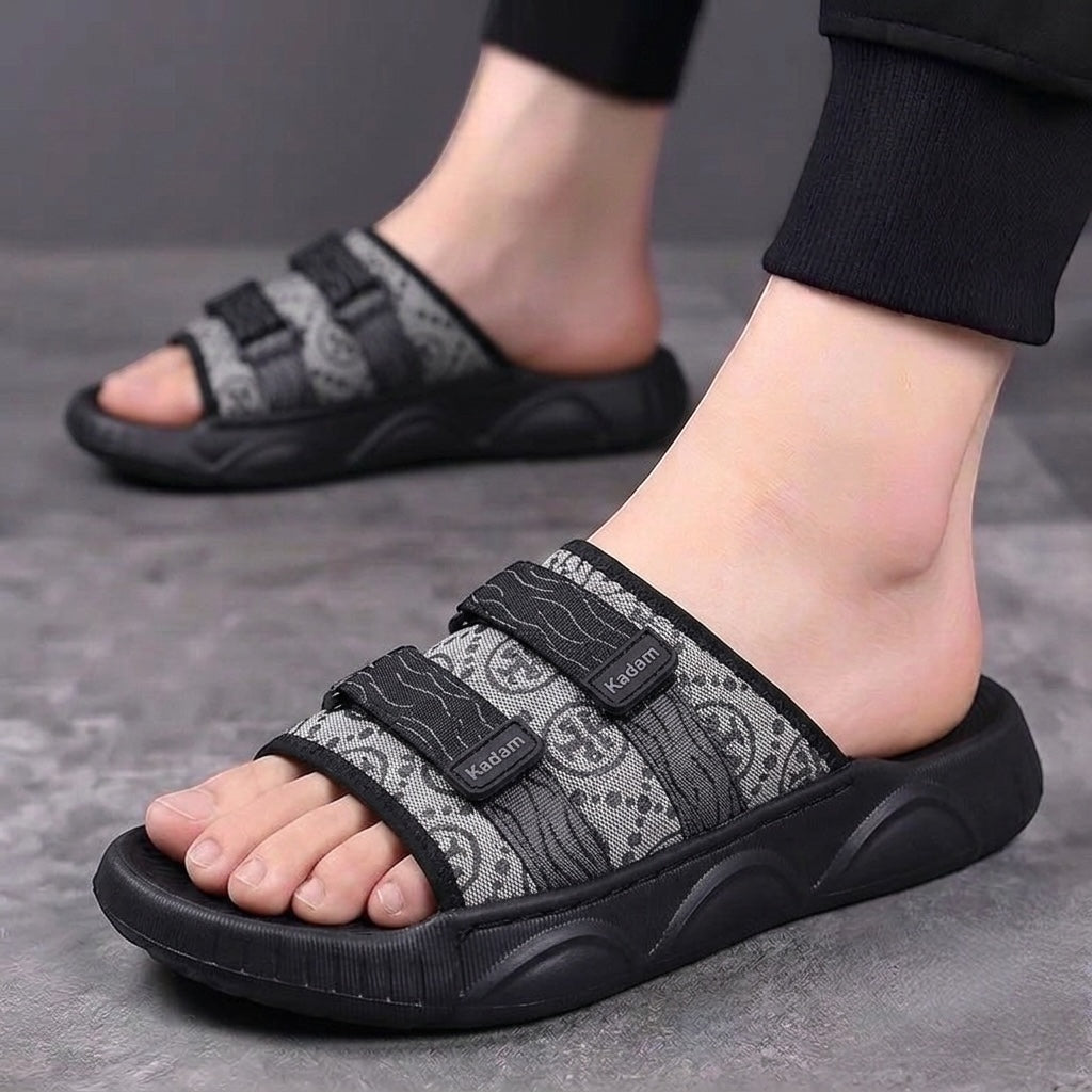 M011800 men slipper