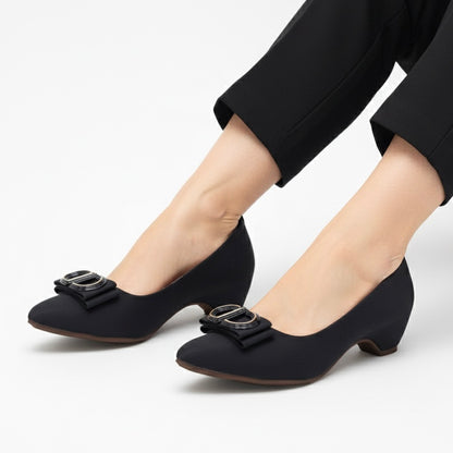 M011417 kitten heel