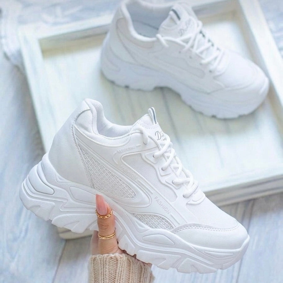 M011889 shoes