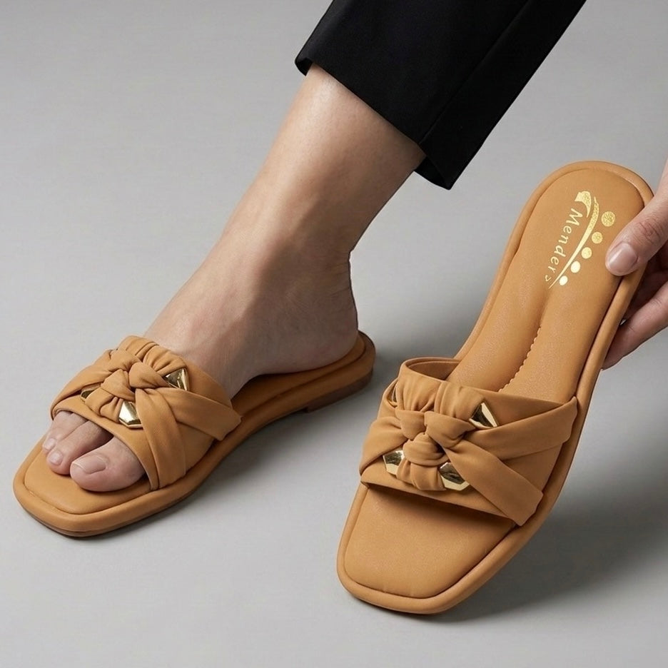 M0557 comfy slipper
