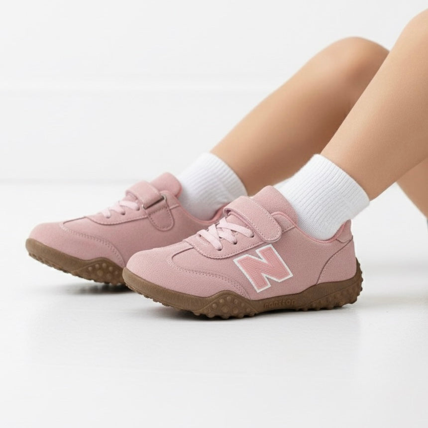 M011299  kids shoes