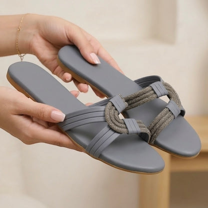M0611 pearl slipper-