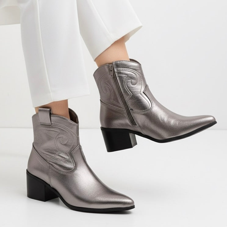 Salvita long Shoes