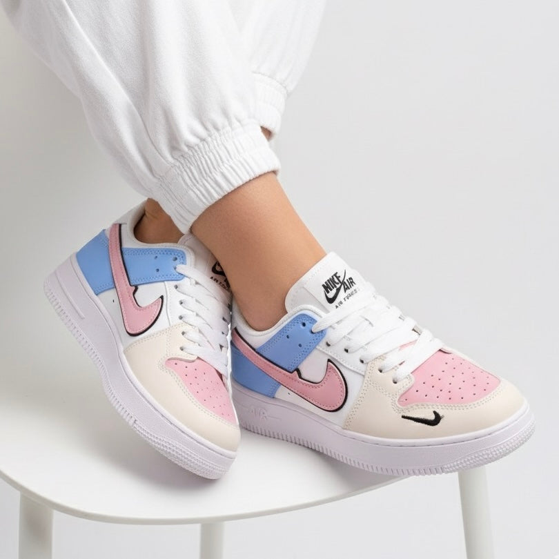 M0787 tick sneaker
