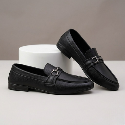 M011765 loafer shoes