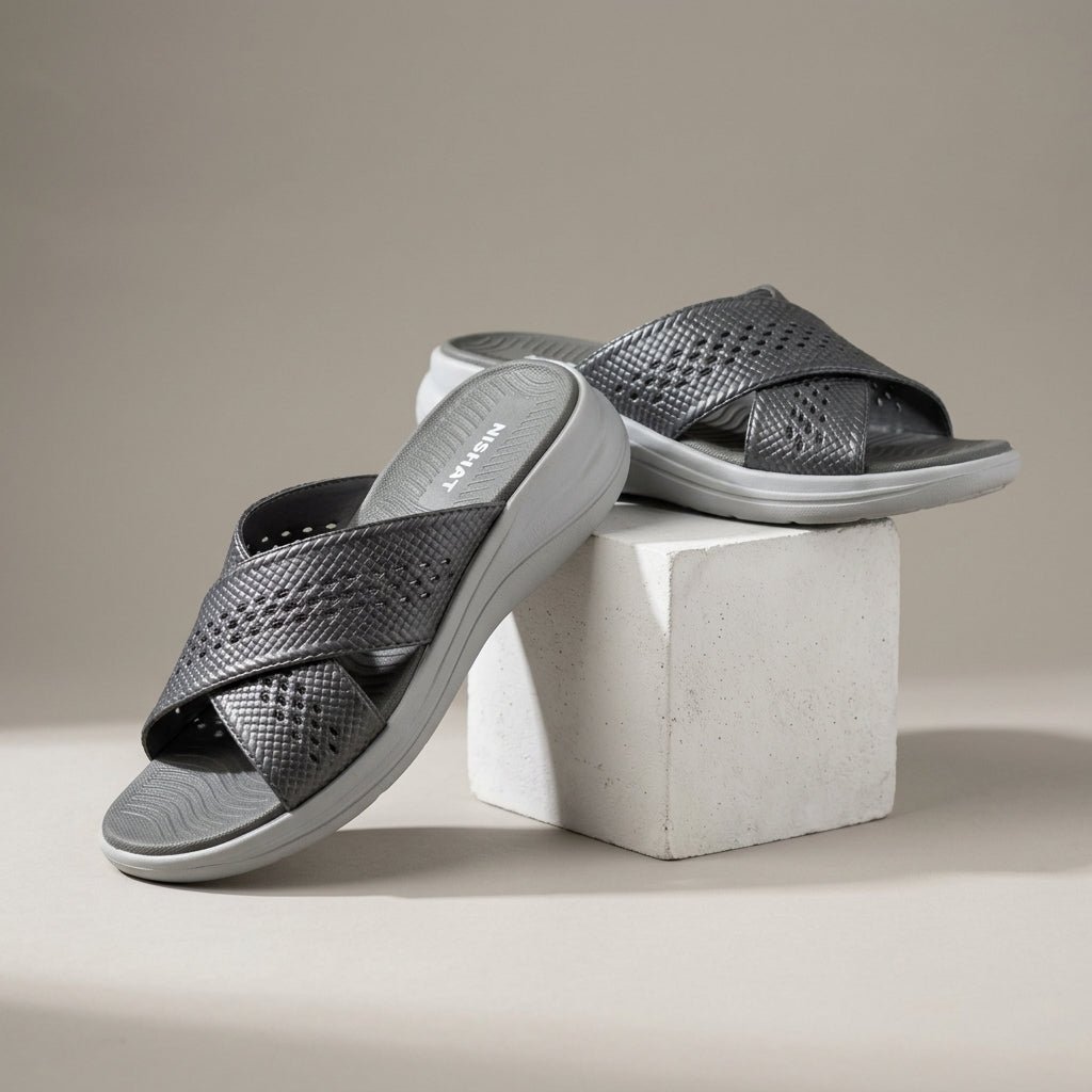 Waterproof rubber slipper M012031