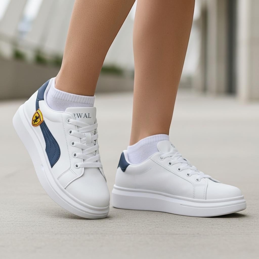 6818 Sneaker