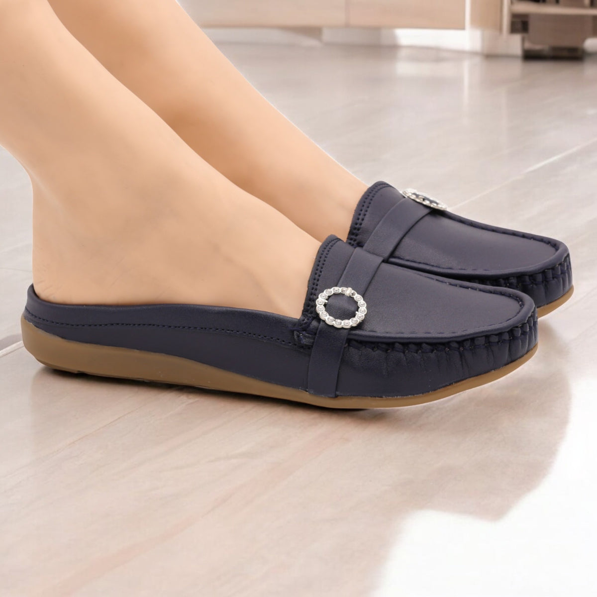 M0415 open back