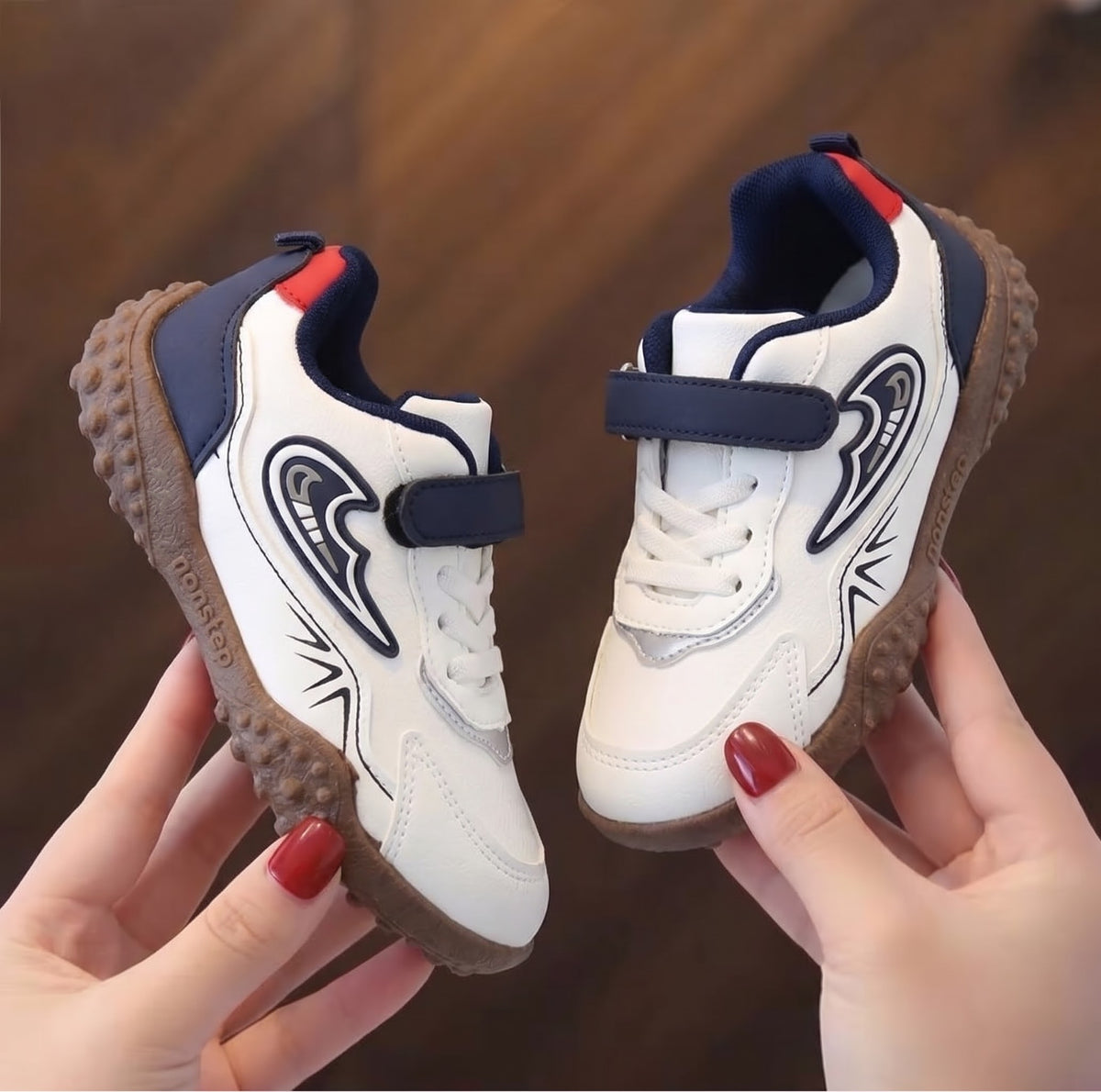 M012194 kids shoes