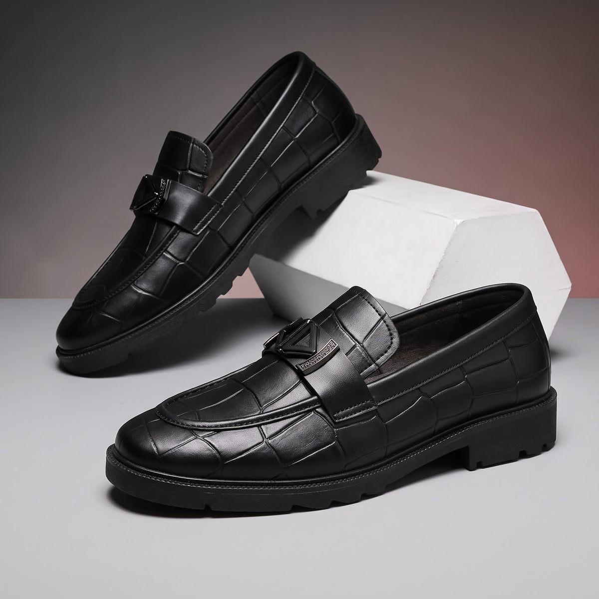 M012225 men shoes