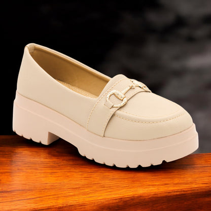 M0472 block heel
