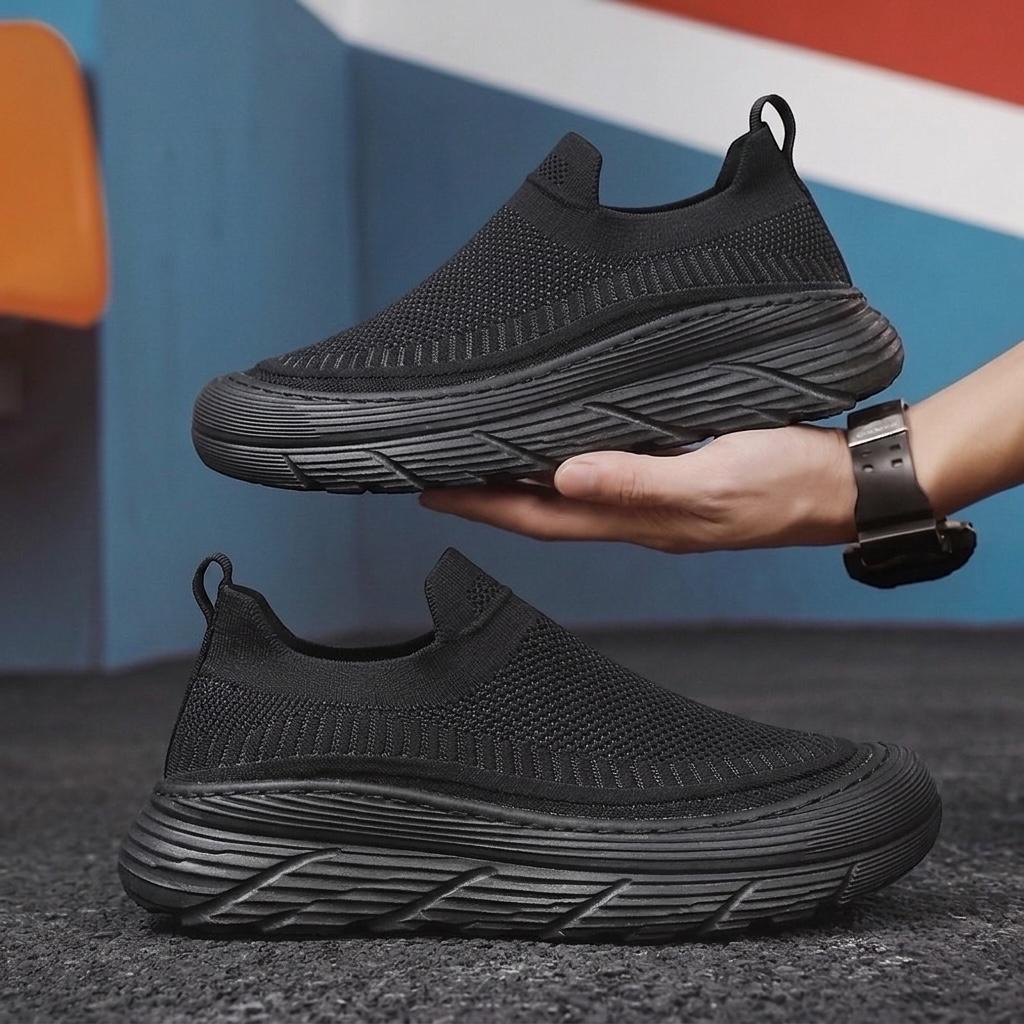 Soft and comfortable fabric shoes for men