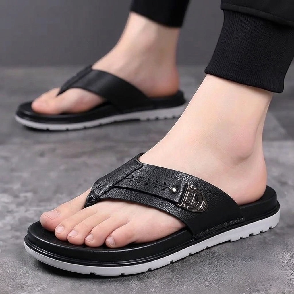 Soft and comfortable men flipflop slipper