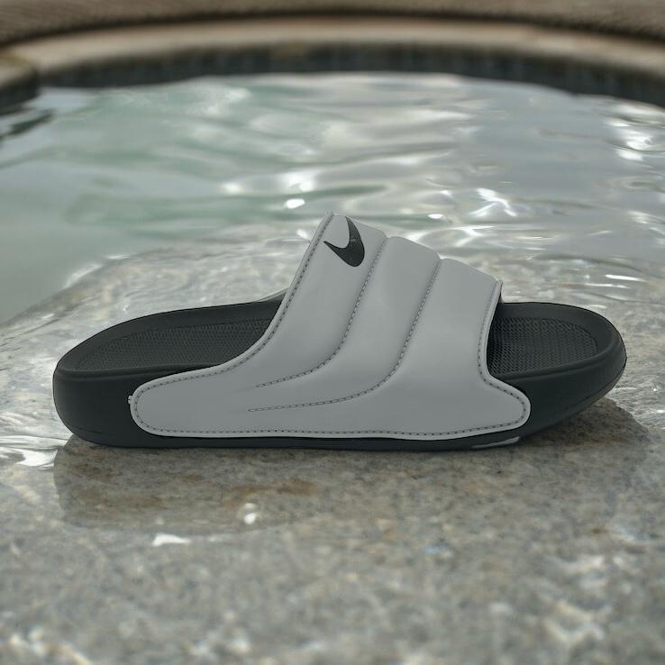 Men tick slipper