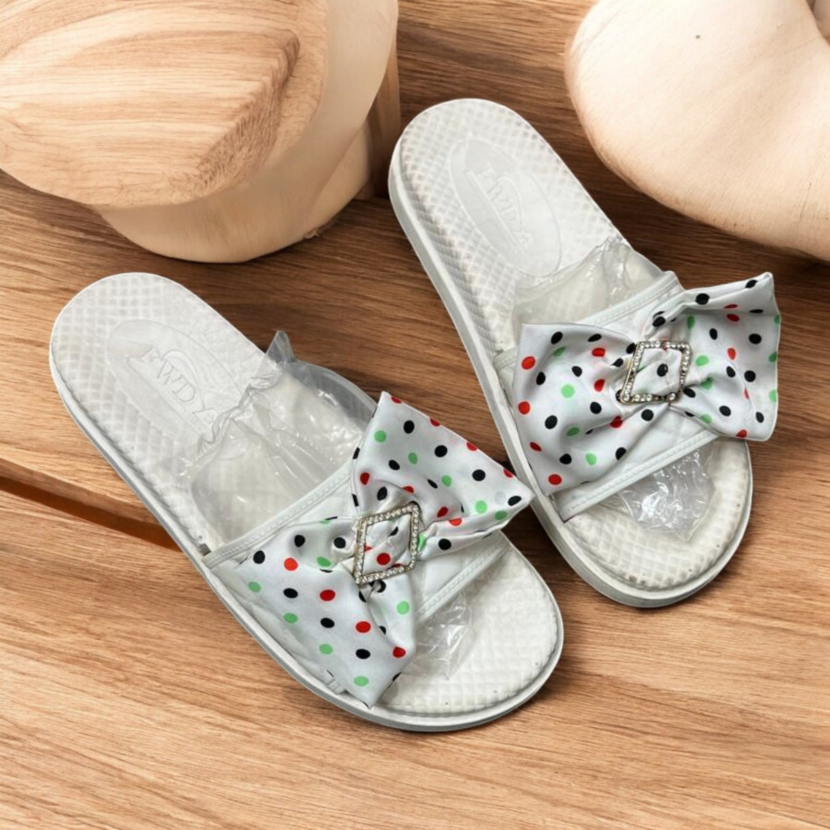 Polka slipper