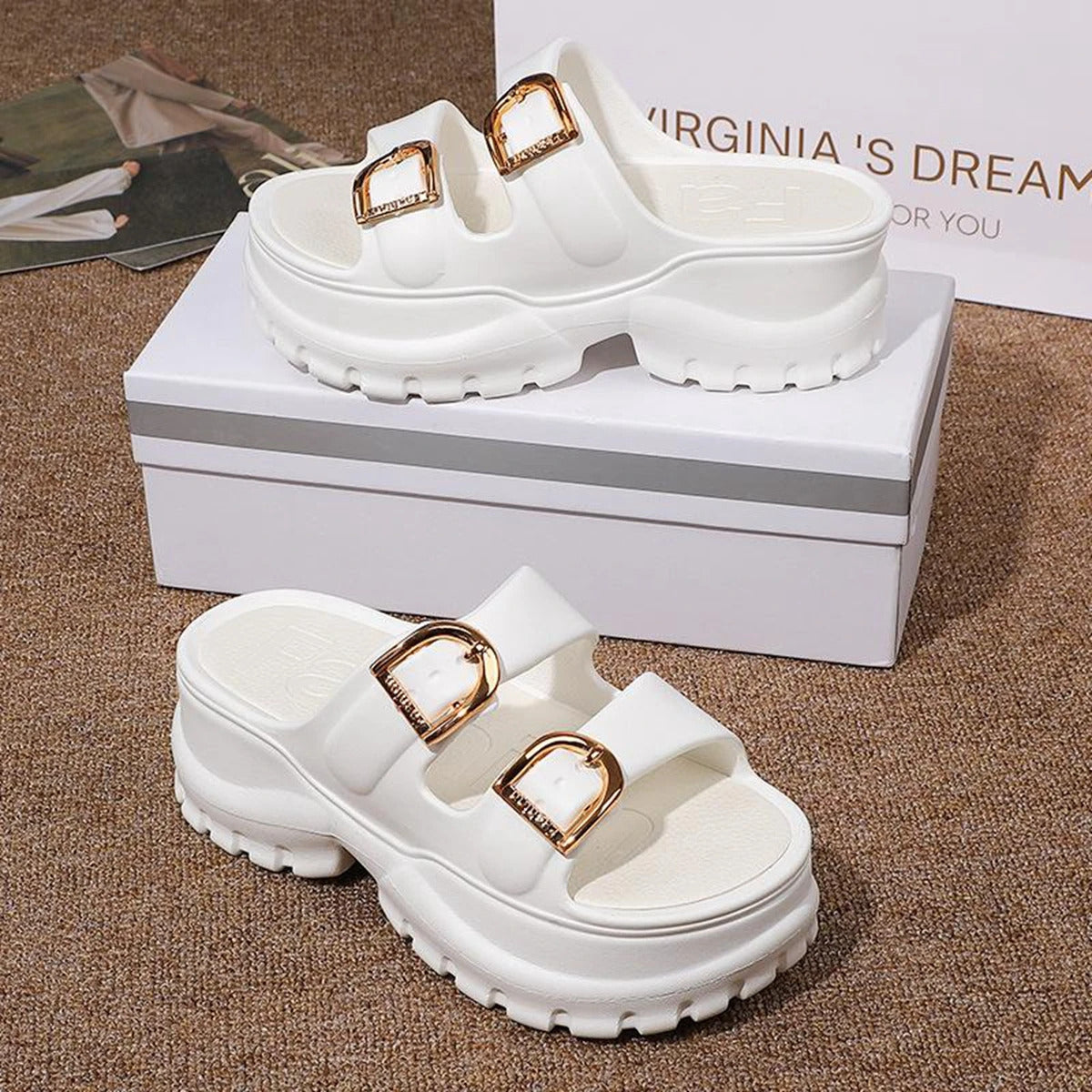 Dual strap comfy