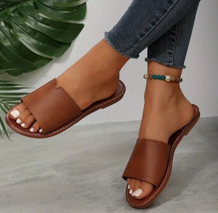 Calita slipper