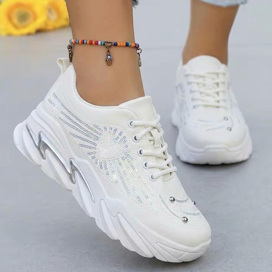 M011821 shoes