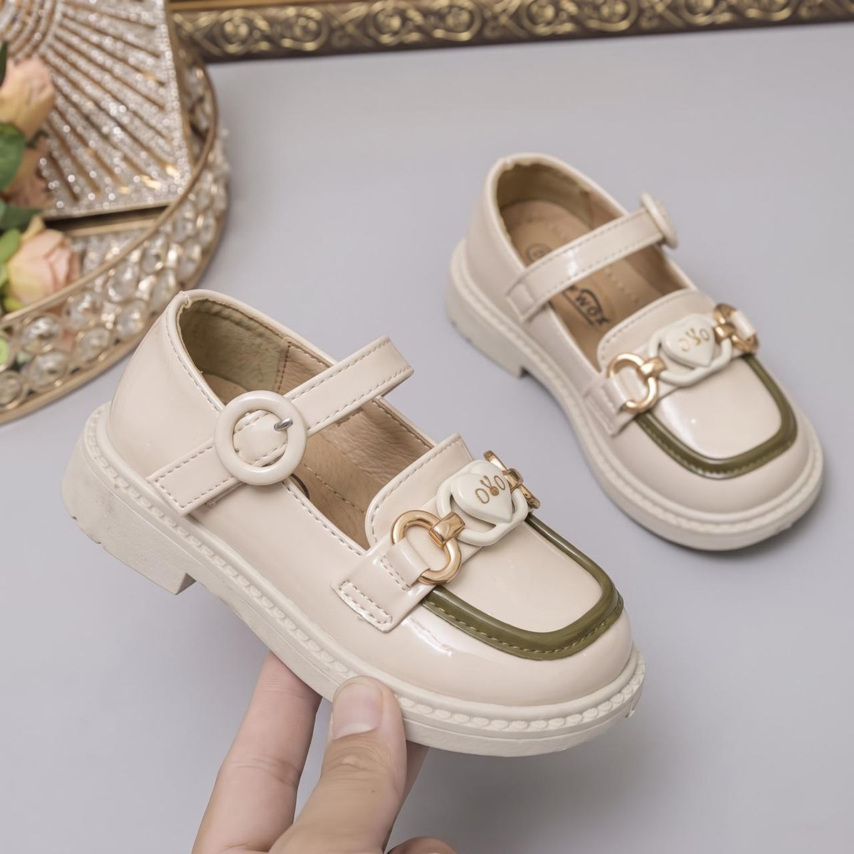 HB4 kids shoes