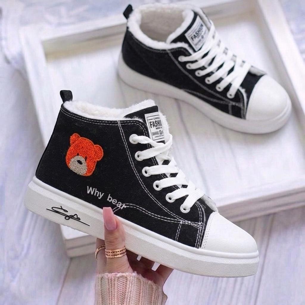 B076 canvas shoes
