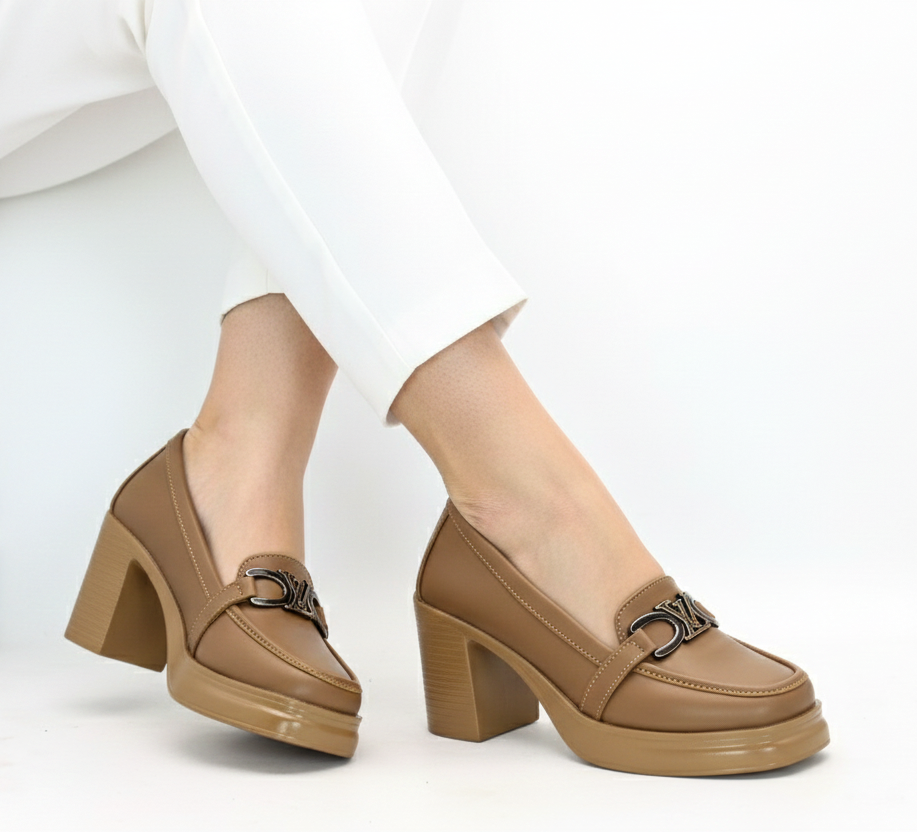 M0902 block heel