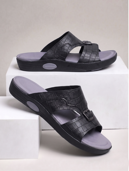 M011707 slipper