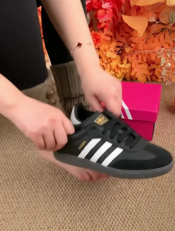 M011750 sneaker shoes