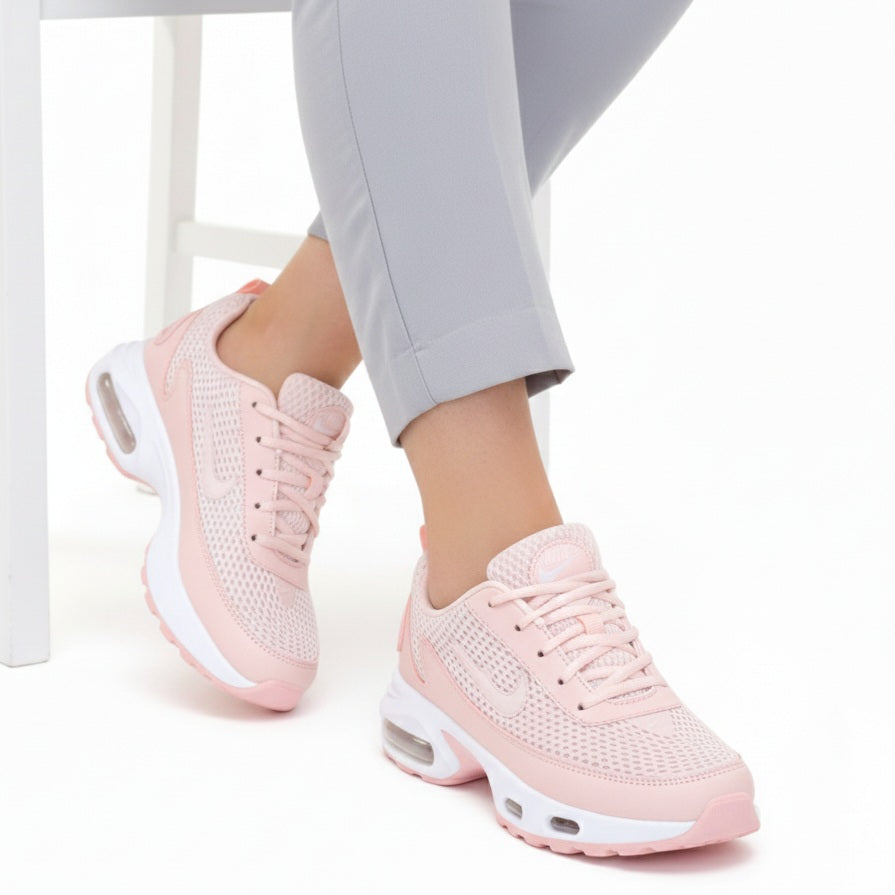 M011305 tick shoes
