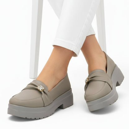 M011319 block heel