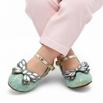 M011413 kids shoes