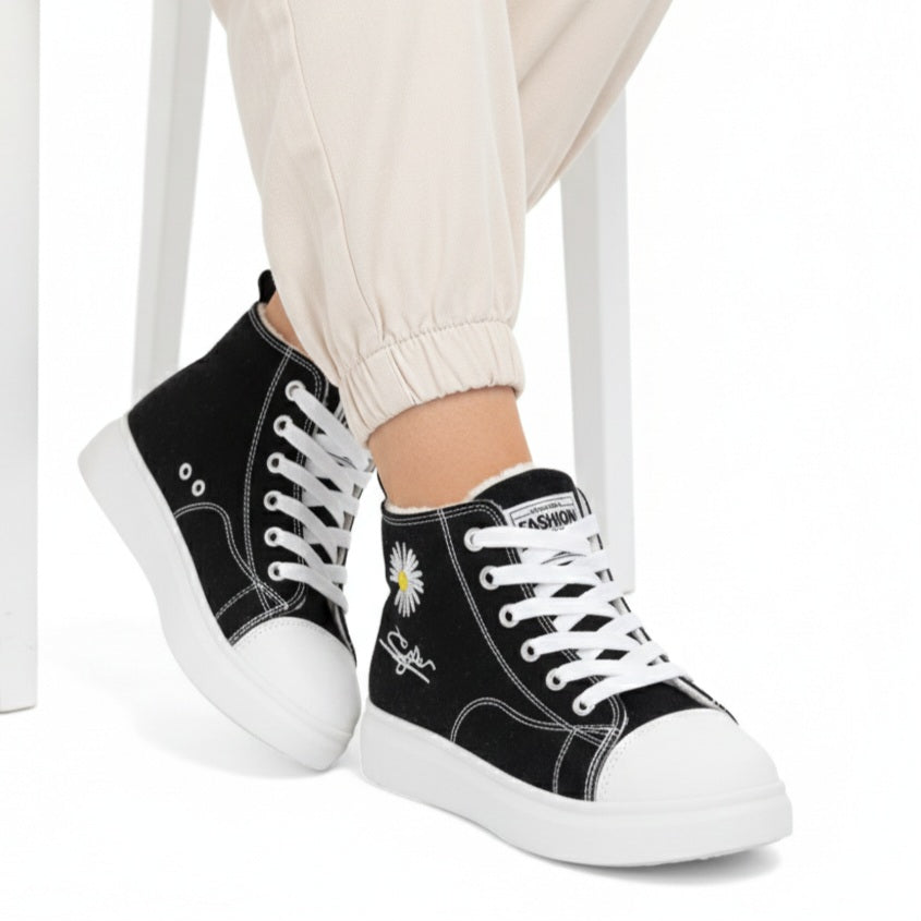 BO35 canvas shoes