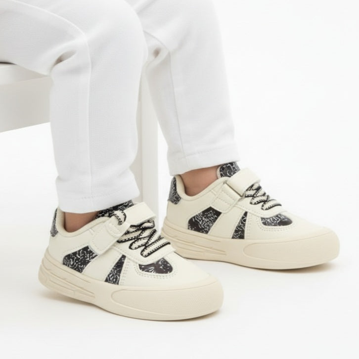 M01060 kids shoes