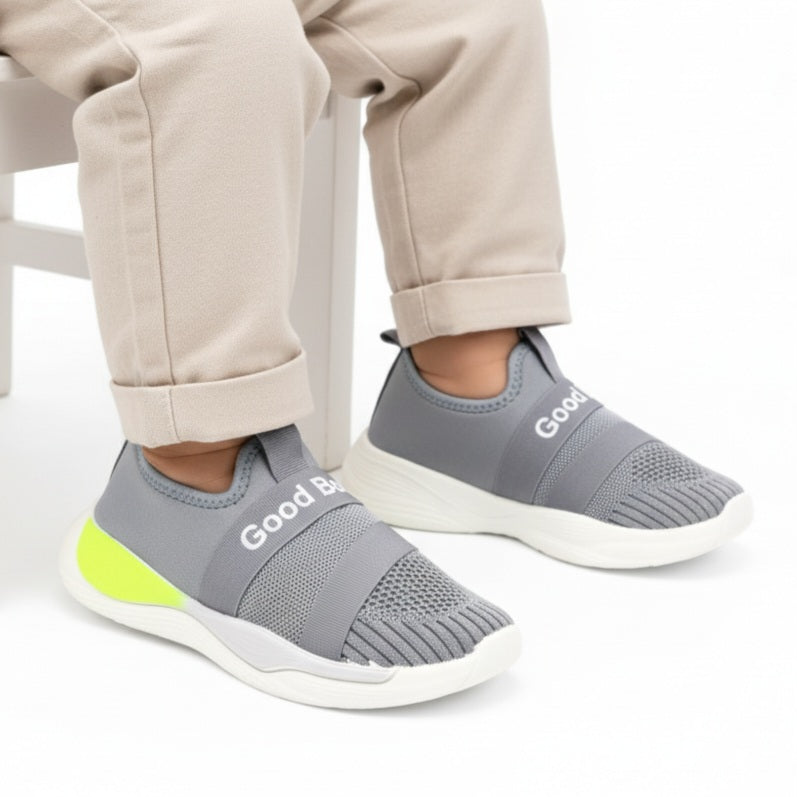 M01045 kids shoes