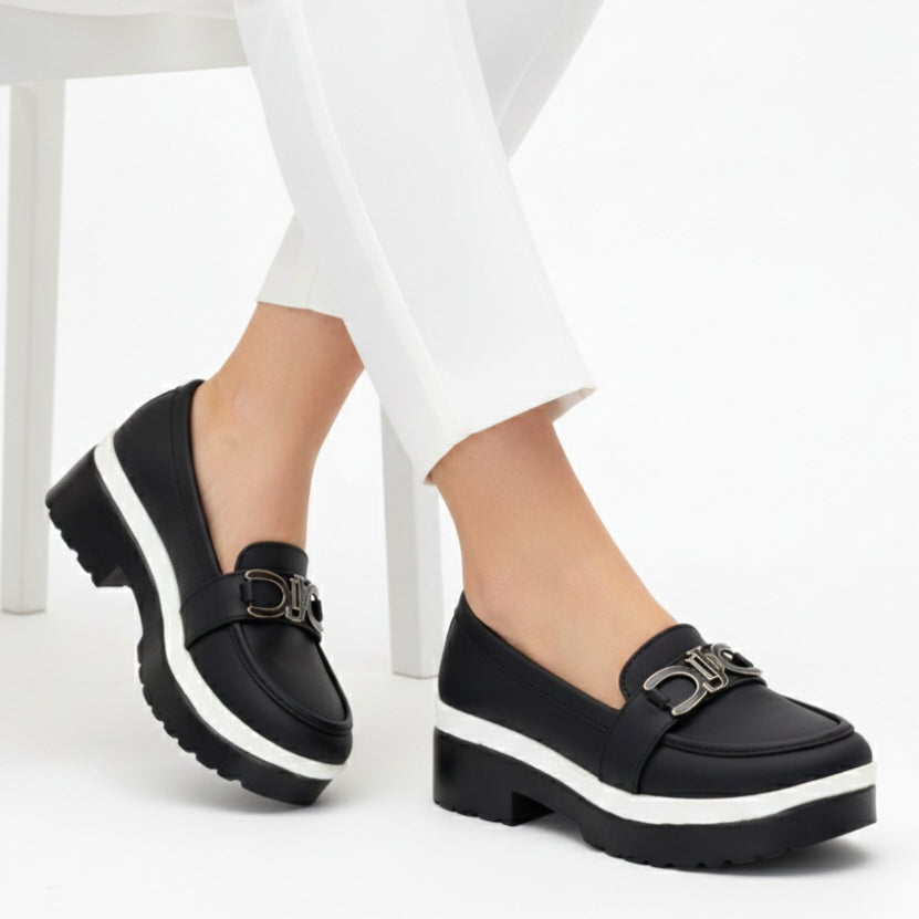 M011364 block heel