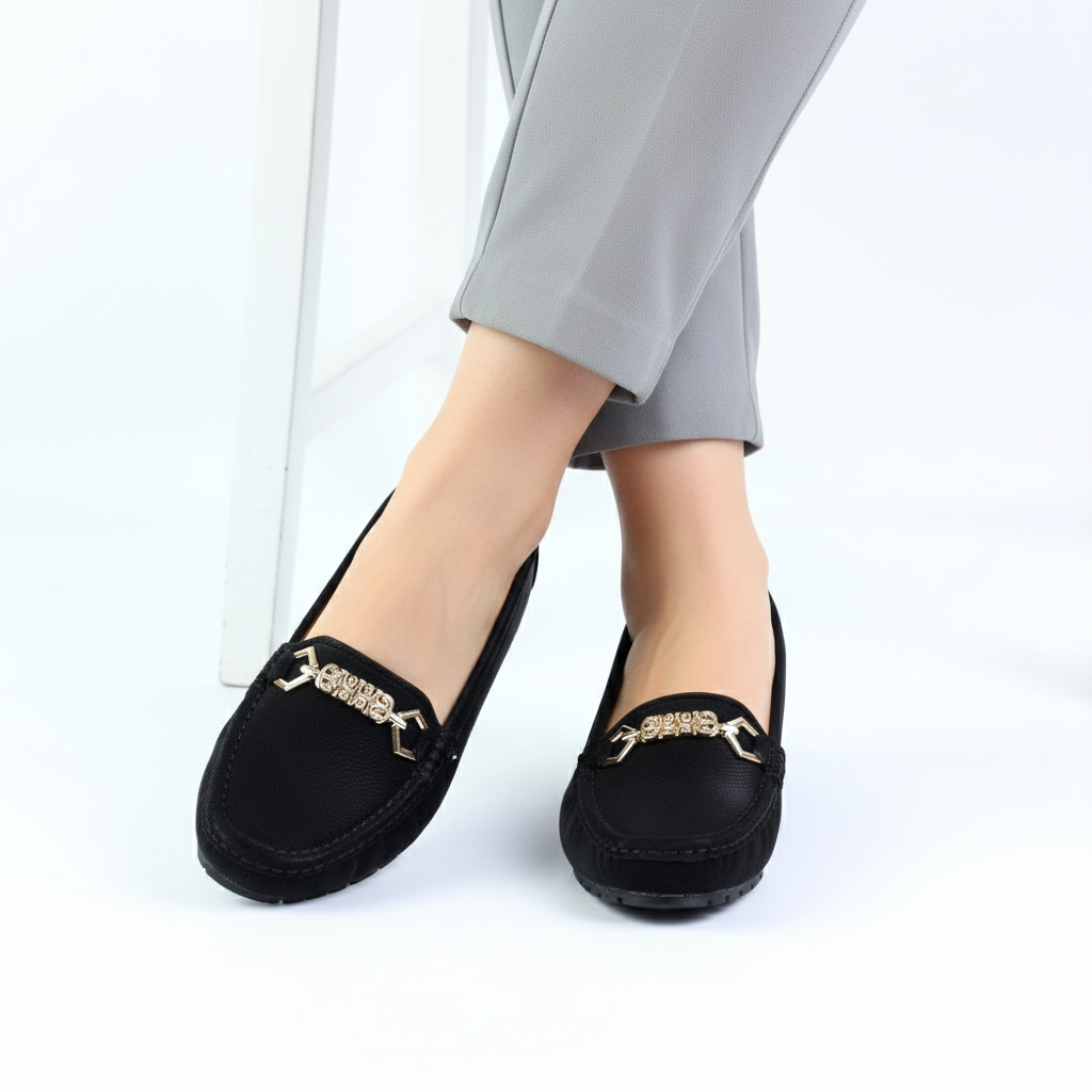 M01093 silk wedge