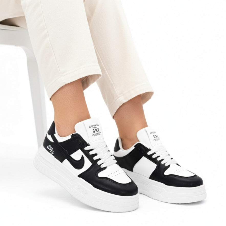M011266 tick shoes