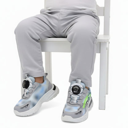 M011226 kids shoes