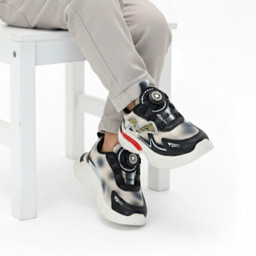 M011223 kids shoes