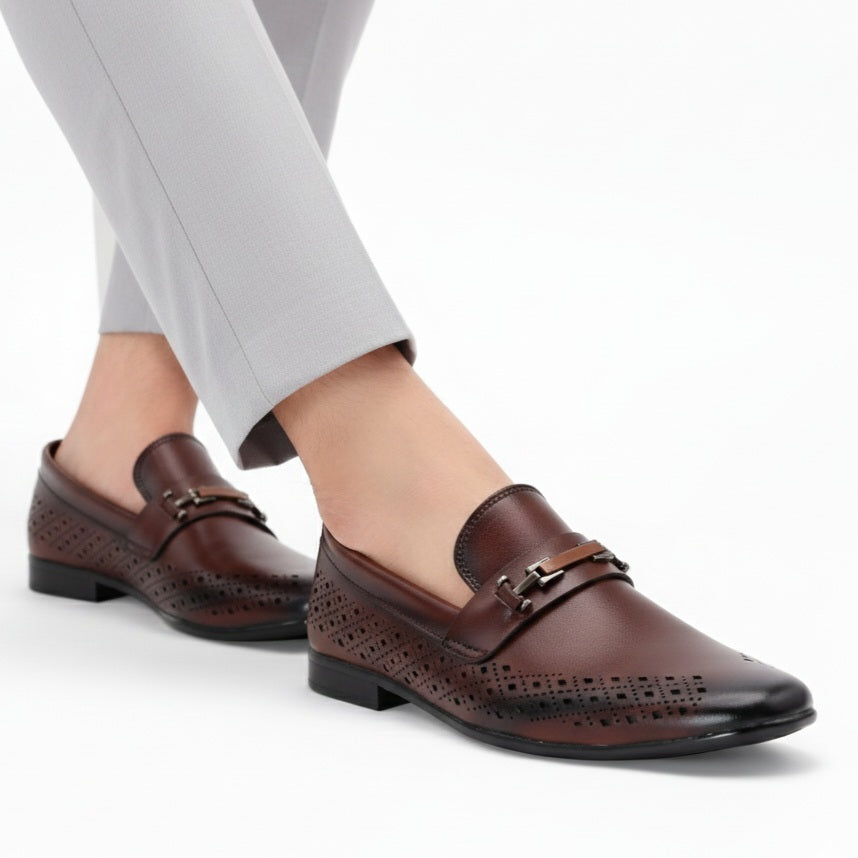 M011423 men shoes