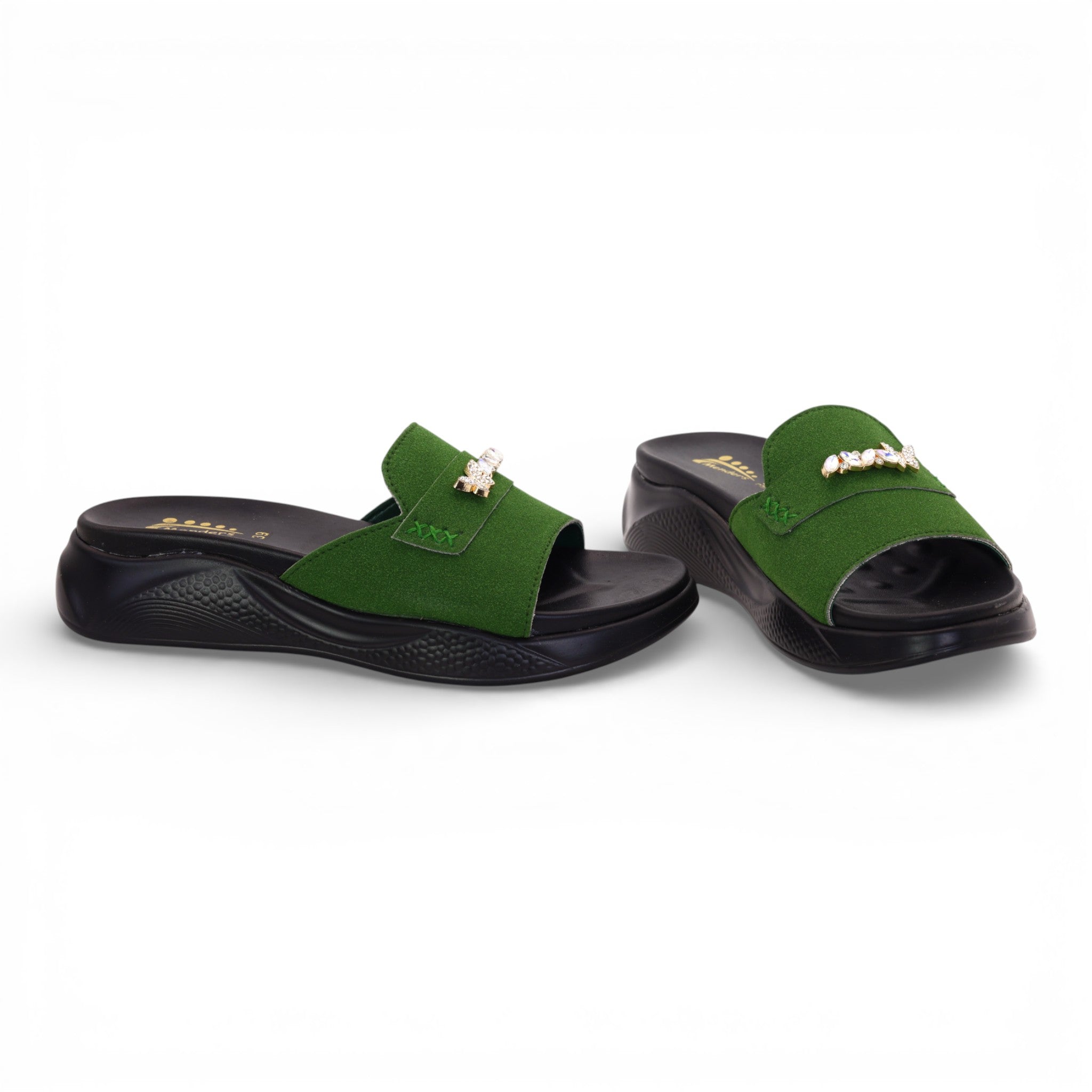 M011489 comfy slipper