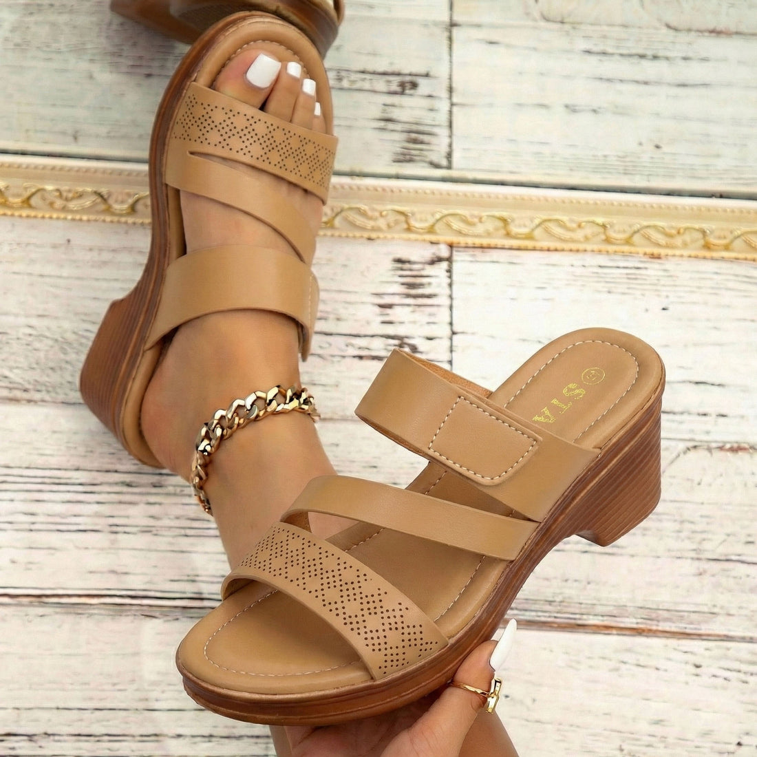 M0612 block heel