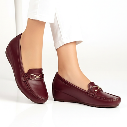 M0875 kitten wedge